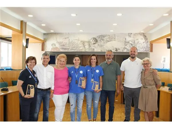 Τις Παγκόσμιες Πρωταθλήτριες της Εθνικής Ομάδας Μπάσκετ Κωφών Γυναικών βράβευσε ο Περιφερειάρχης Θεσσαλίας